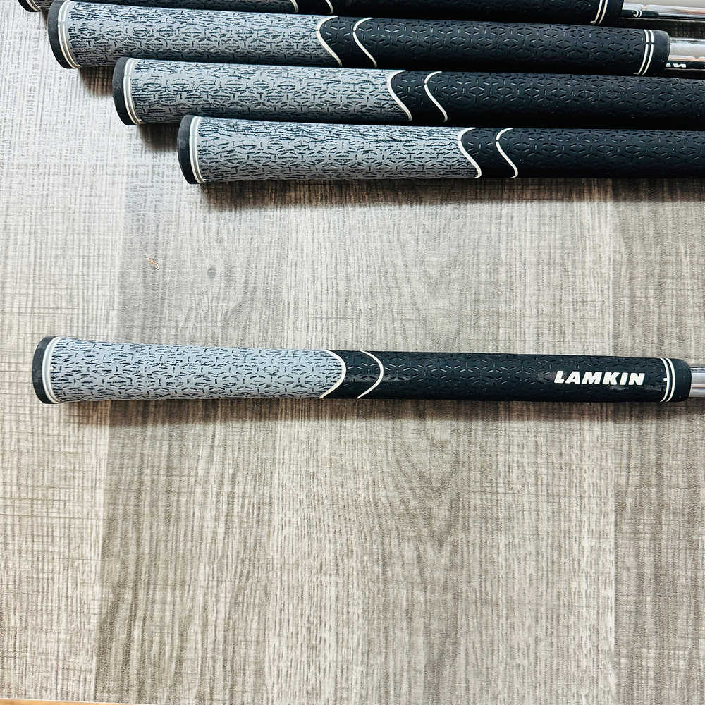 JPX 923 Tour Iron Set 5-G / NS Pro Modus3 Steel, Stiff