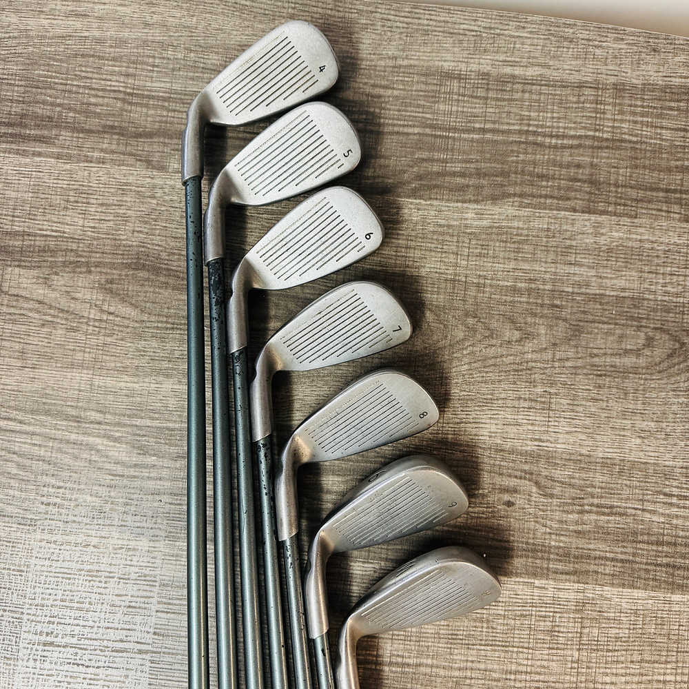 G5 Iron Set 4-P / Graphite, Regular