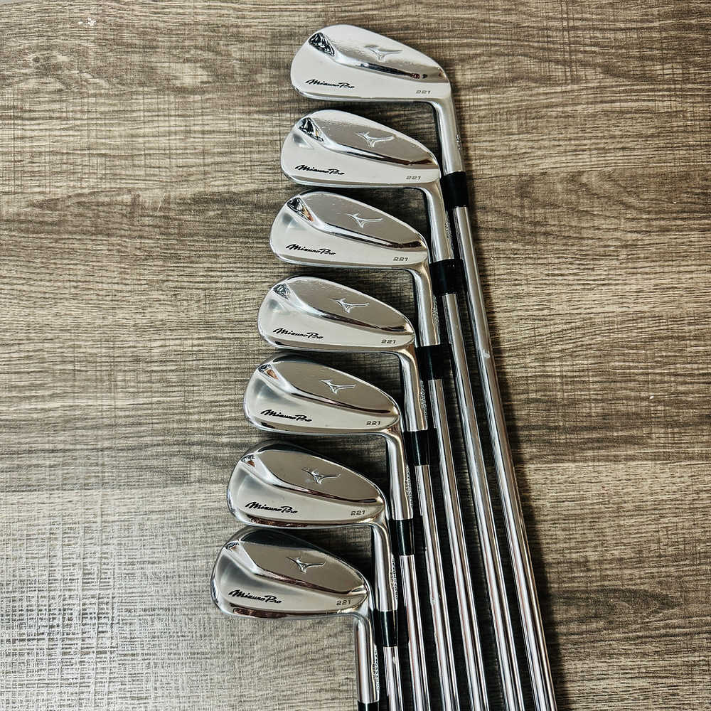 +1/2" Pro 221 Iron Set 4-P / Project X Rifle Steel, X Stiff