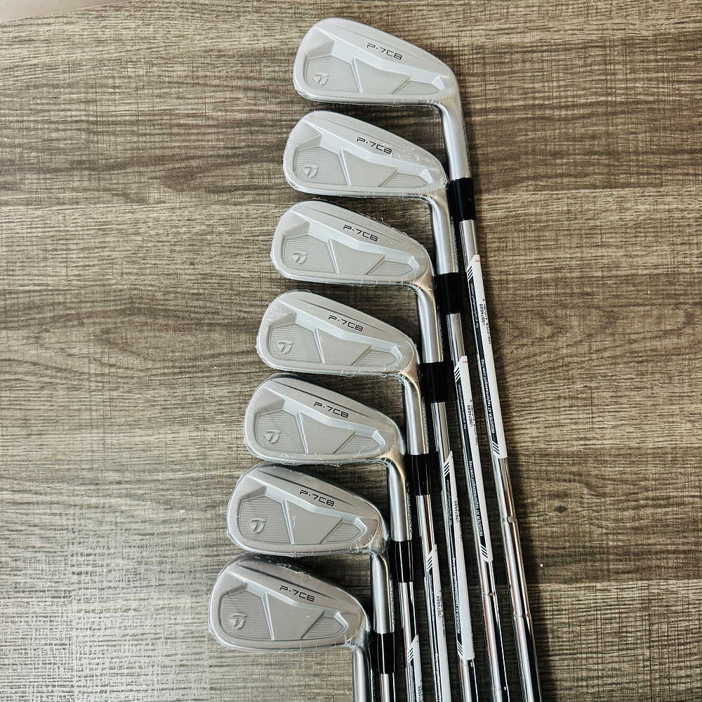2024 P7CB Iron Set 4-P / Dynamic Gold Mid S300 115, Stiff