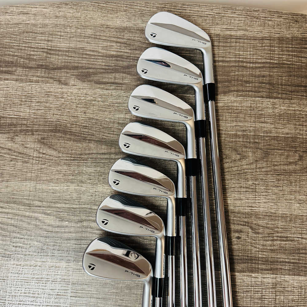 P7MB 2023 Iron Set 4-PW / Project X Rifle Steel, Stiff