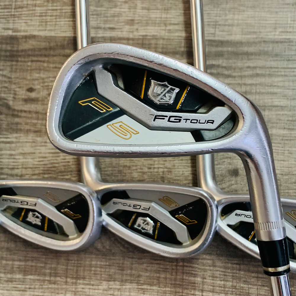 Staff FG Tour F5 Iron Set 4-G / Dynamic Gold Steel, Stiff