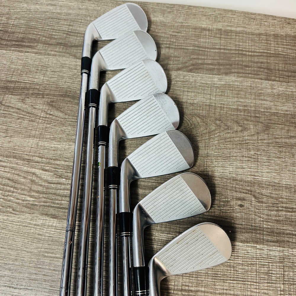 Z965 Iron Set 4-P / Dynamic Gold 130 Steel, Stiff