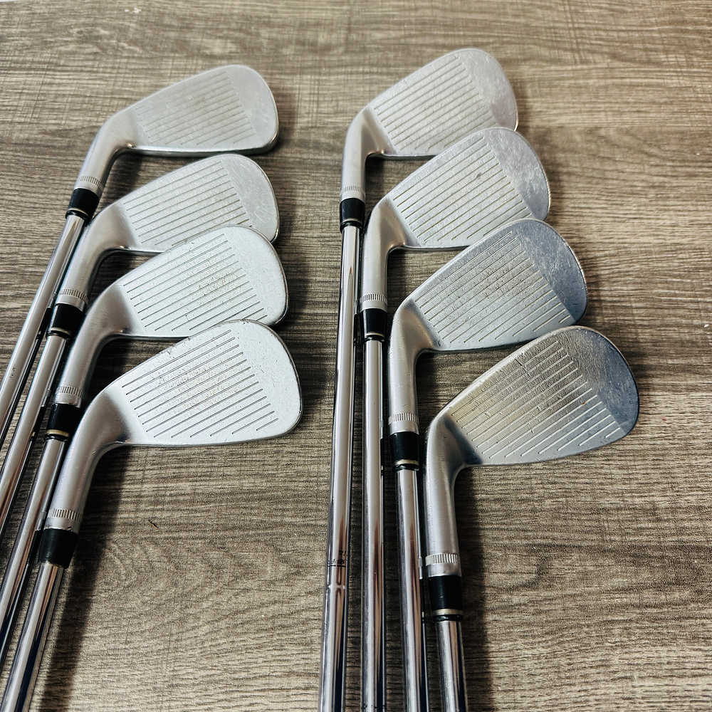 Staff FG Tour F5 Iron Set 4-G / Dynamic Gold Steel, Stiff