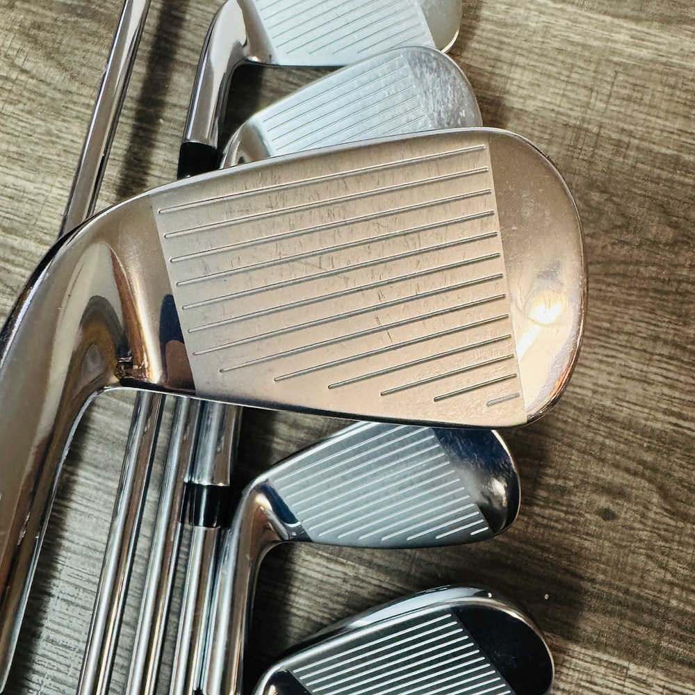 Mavrik Pro Iron Set 5-A / Elevate Steel, Stiff