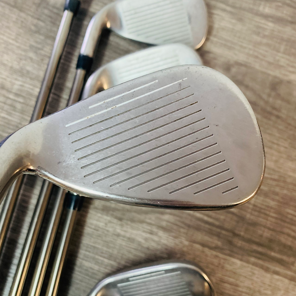 Steelhead XR Iron Set 5-A / Recoil Graphite, Senior