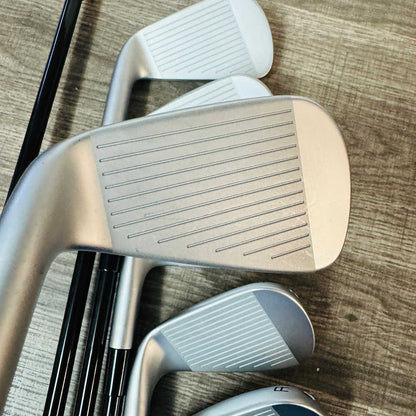 2023 P790 Iron Set 5-A / Mitsubishi MMT Graphite, Regular