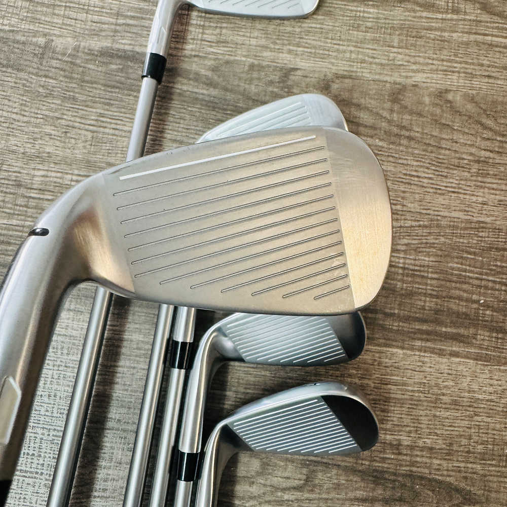 Qi HL Iron Set 6-A / Speeder NX Graphite, Senior