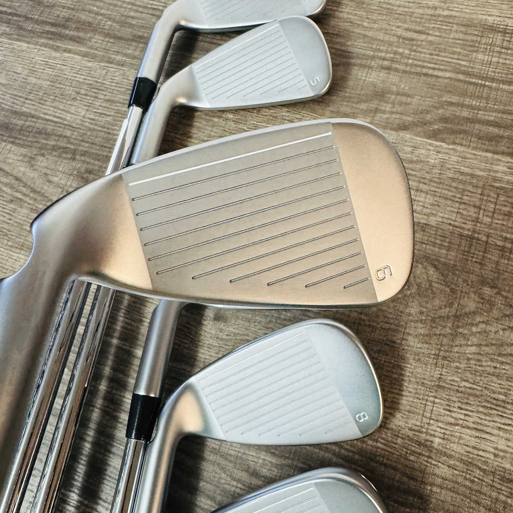 G440 Iron Set 4-P / AWT 3.0 Steel, Stiff