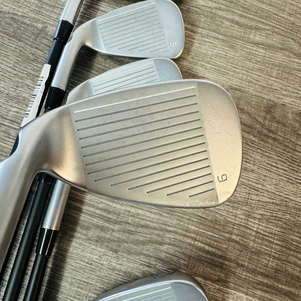 G730 Iron Set 5-U / Alta CB Graphite, Regular
