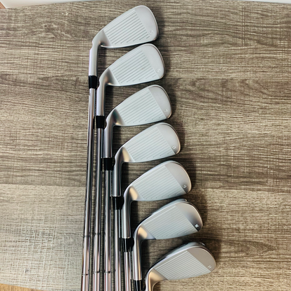 G730 Iron Set 5-U / Dynamic Gold Mid Steel, Stiff