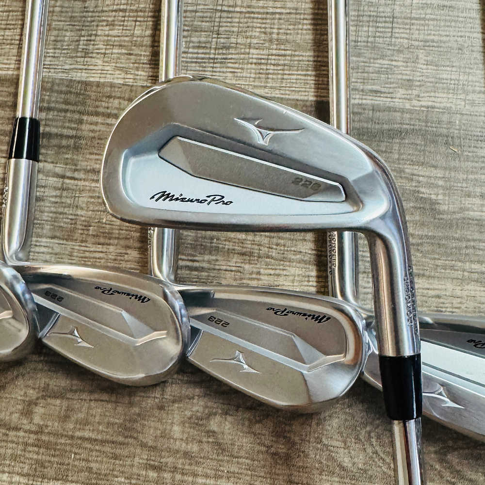+1/2" Pro 223 Iron Set 4-PW / NS Pro Modus3 Steel, Stiff