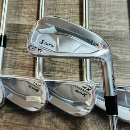2025 ZXi7 Iron Set 4-P / Dynamic Gold Mid Steel, Stiff