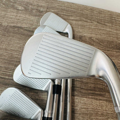 LH- 2024 Apex CB/MB Iron Set 4-P/Dynamic Gold Tour Issue, X Stiff