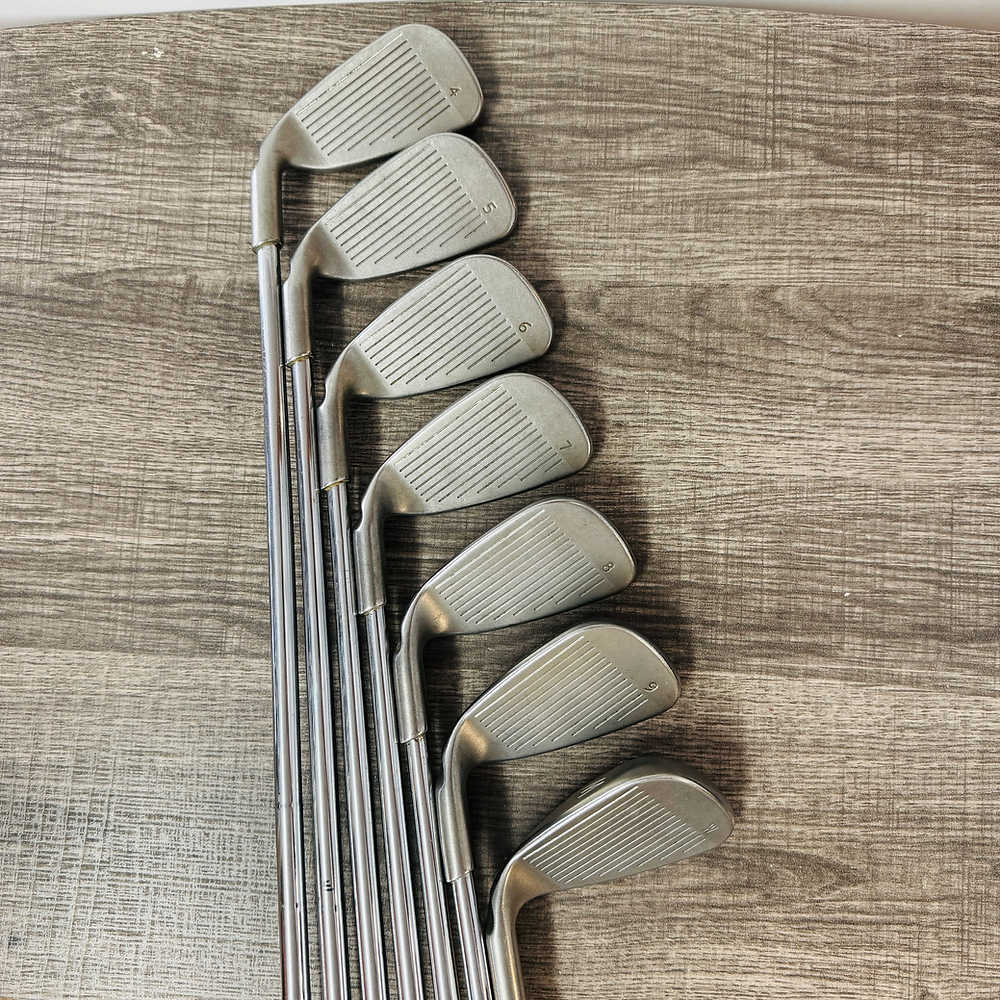 G2 Iron Set 4-P / Steel, Regular