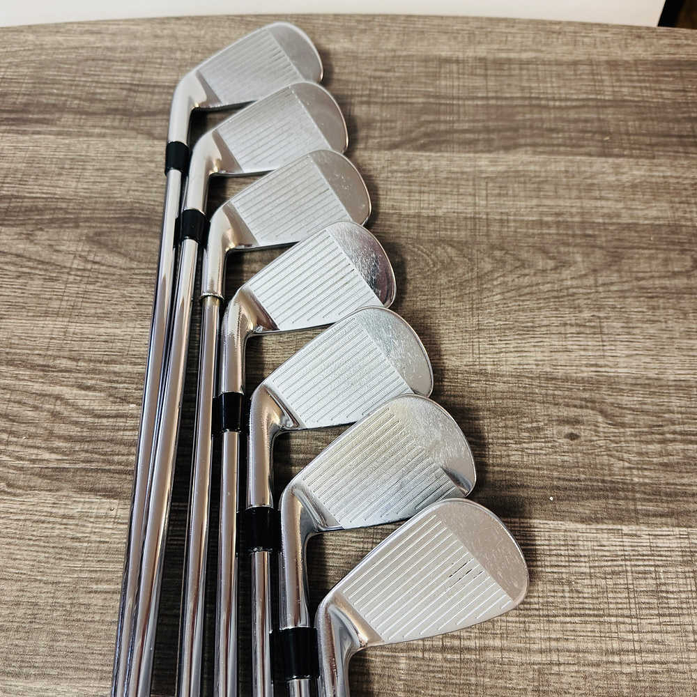 Apex Pro 19 Iron Set 4-P / NS Pro Modus3 120 Steel, Stiff