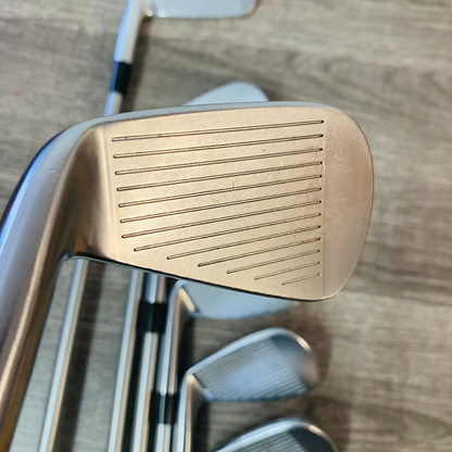 P7MC/P7MB Iron Set 4-P / KBS Steel, Stiff