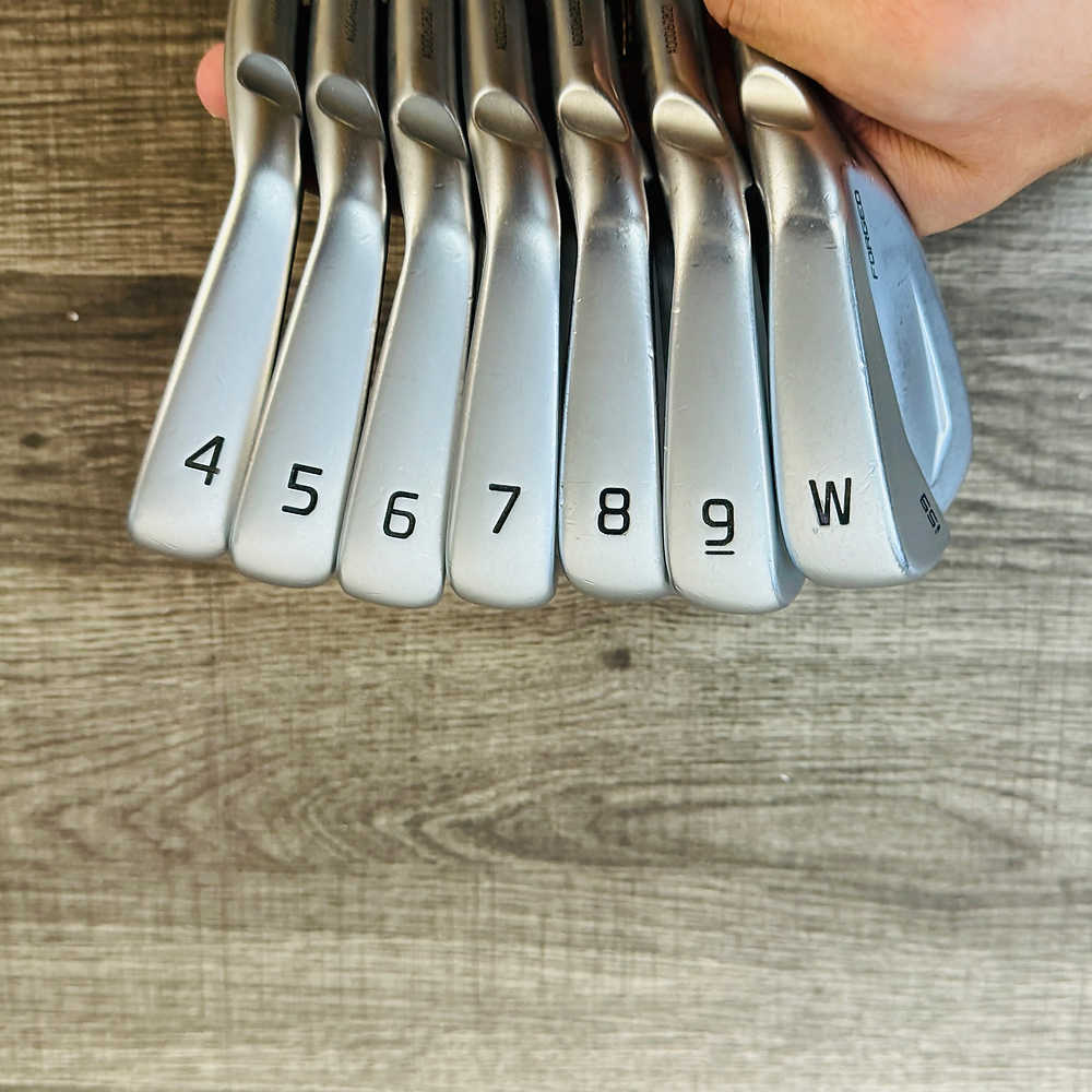 i59 Iron Set 4-P / Dynamic Gold Steel, Stiff