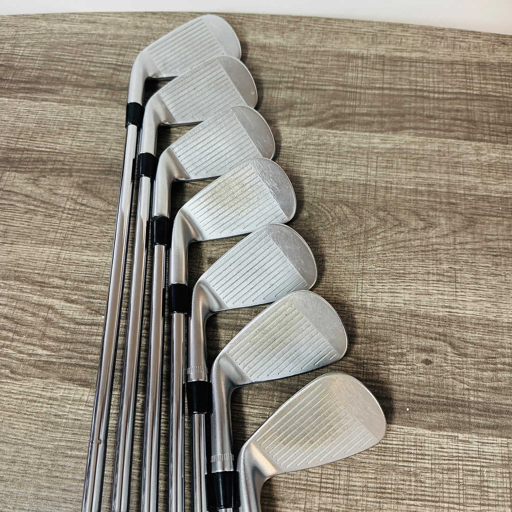 Apex Pro 21/ Apex MB Iron Set 4-P / Dynamic Gold 130 Steel, Stiff