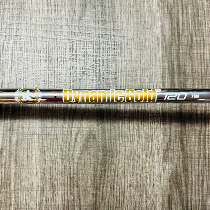 i59 Iron Set 4-P / Dynamic Gold Steel, X Stiff