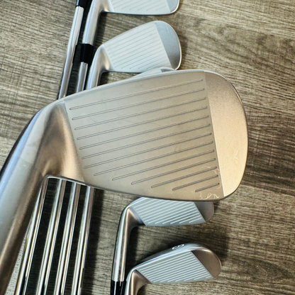 JPX 923 Tour Iron Set 5-G / Project X LZ Steel, Stiff