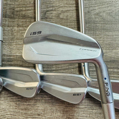 i59 Iron Set 4-P / Dynamic Gold Steel, X Stiff