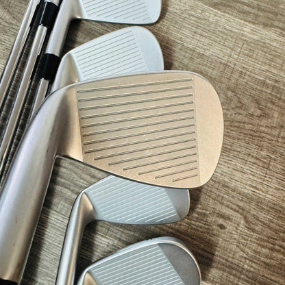 P7MB 2023 Iron Set 4-PW / Project X Rifle Steel, Stiff