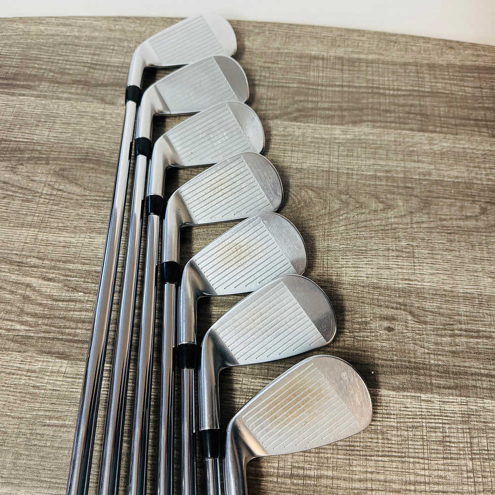 +1/2" T200 2023 Iron Set 4-P / Project X Rifle Steel, Stiff