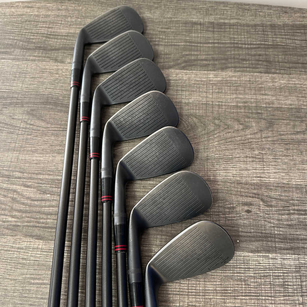 Ben Hogan Ft. Worth Black Iron Set 4-P / Recoil Graphite, Stiff