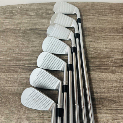 LH- 2024 Apex CB/MB Iron Set 4-P/Dynamic Gold Tour Issue, X Stiff