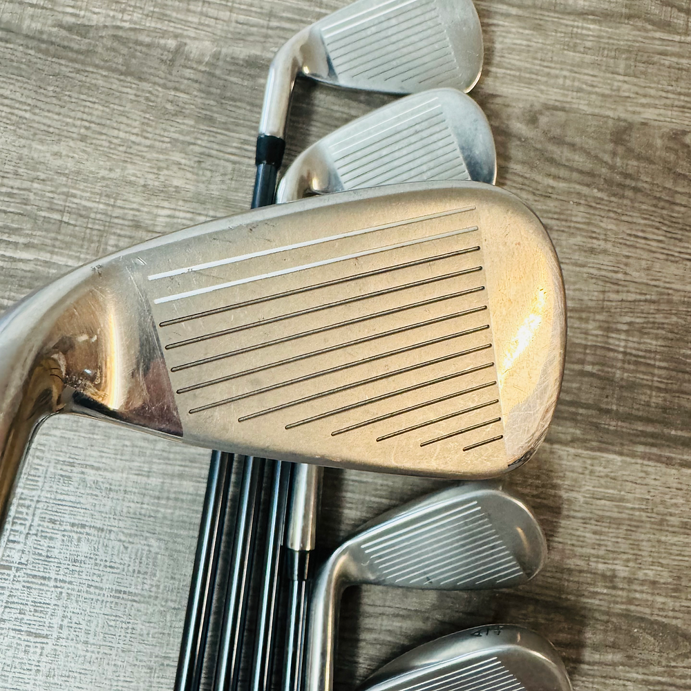 Rogue ST Max Iron Set 5-A / Recoil Graphite, Stiff
