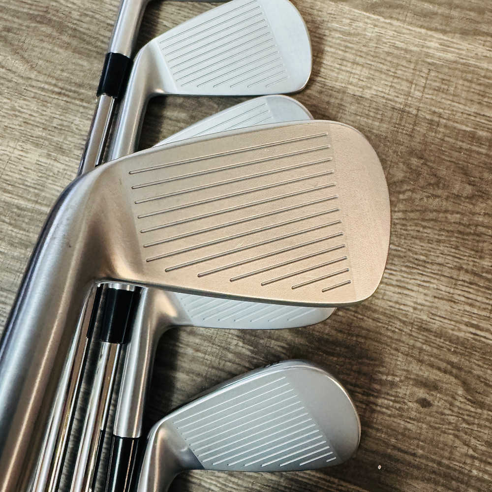 +1/2" 2024 P7CB Iron Set 4-PW / Project X Rifle Steel, Stiff