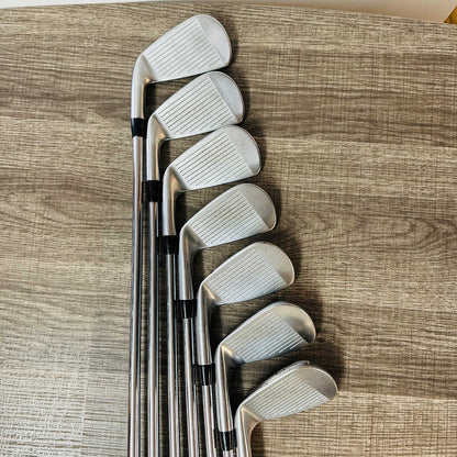 T100 2021 Iron Set 4-P / Dynamic Gold Steel, Stiff