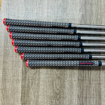 Razr X Forged Iron Set 4-P / Dynamic Gold Steel, Stiff