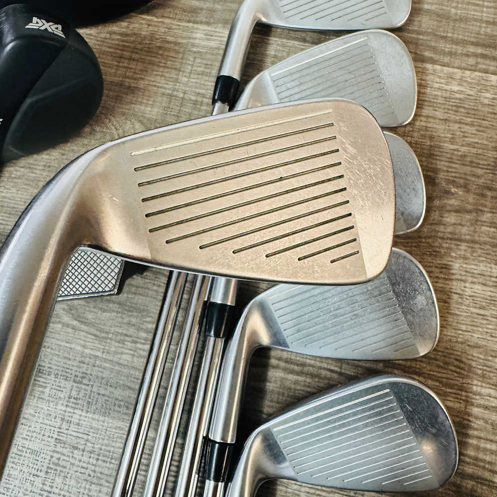 Complete Set / Driver-Putter, Stiff
