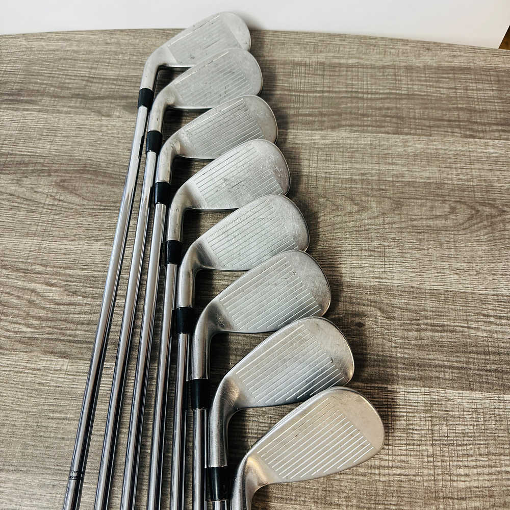 Nike VRS Iron Set 4-A / Steel, Regular
