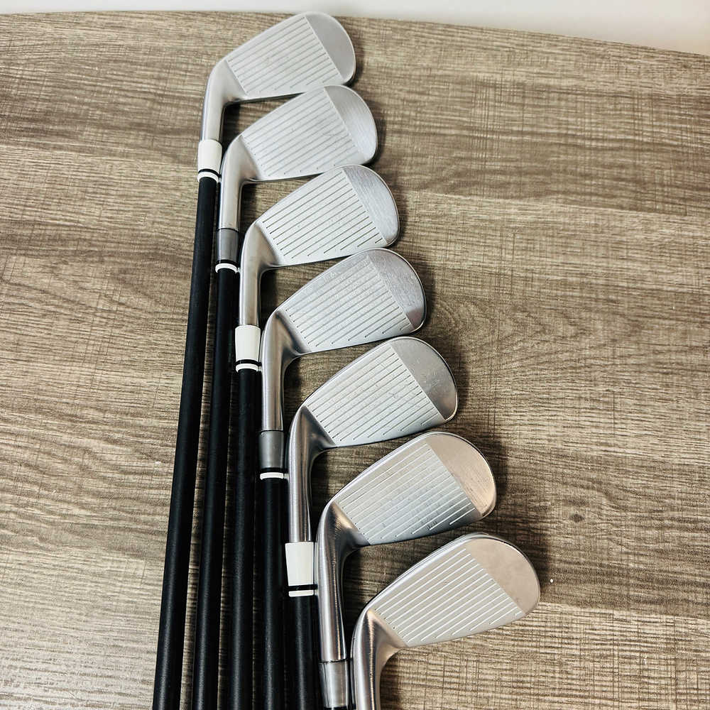 2023 T100 Iron Set 4-P / Mamiya Dart Graphite, X Stiff