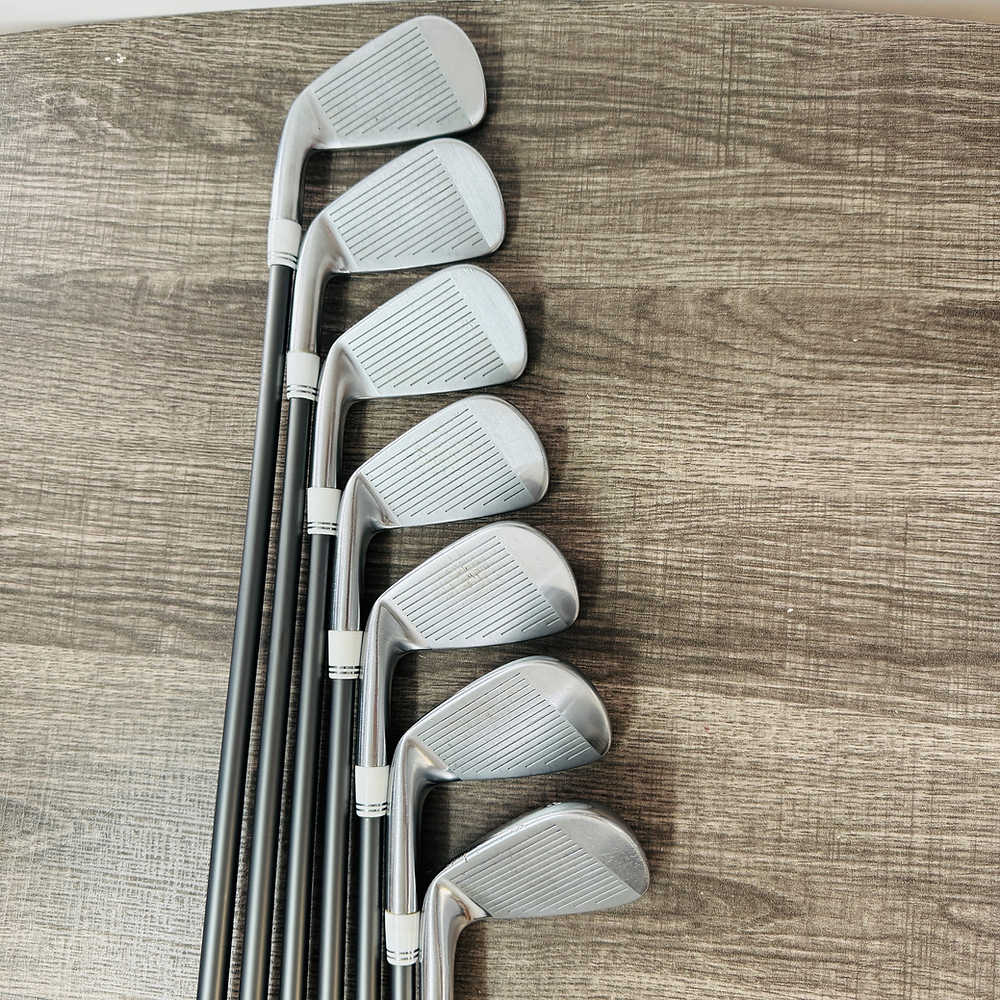 King Forged CB Iron Set 4-P / Catalyst Graphite, Stiff
