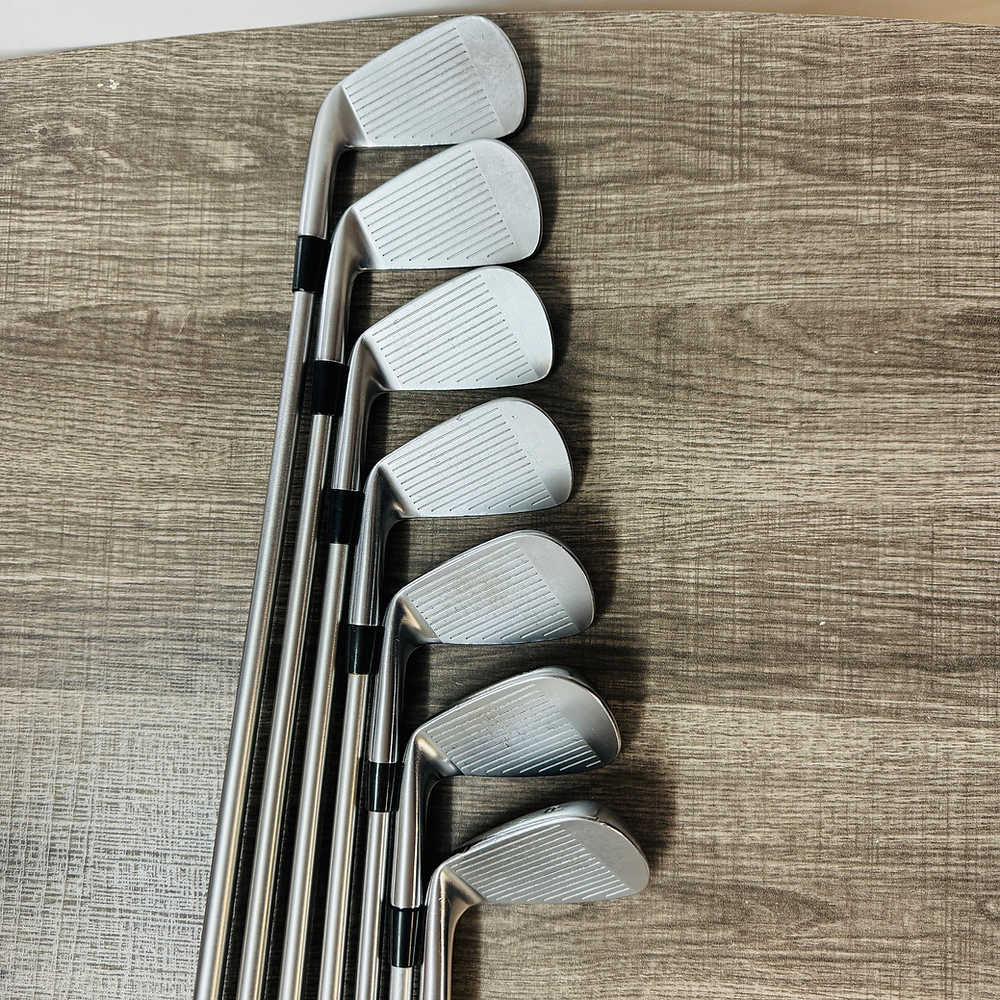 P7MC/P7MB Iron Set 4-P / KBS Steel, Stiff