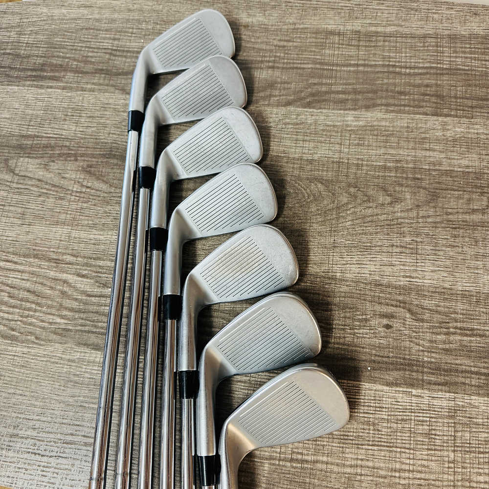 i59 Iron Set 4-P / Dynamic Gold Steel, Stiff