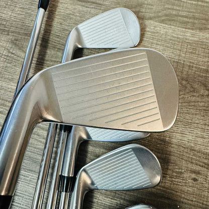 +1/2" T200 2023 Iron Set 4-P / Project X Rifle Steel, Stiff