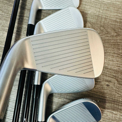 2023 P790 Iron Set 4-P / Mitsubishi MMT 65 Graphite, Regular