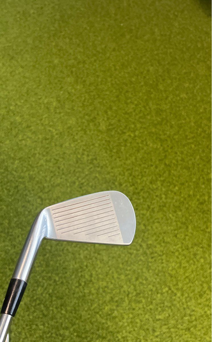 Mizunio ZOID PRO 3-PW Right Handed Dynamic Gold Stiff Good