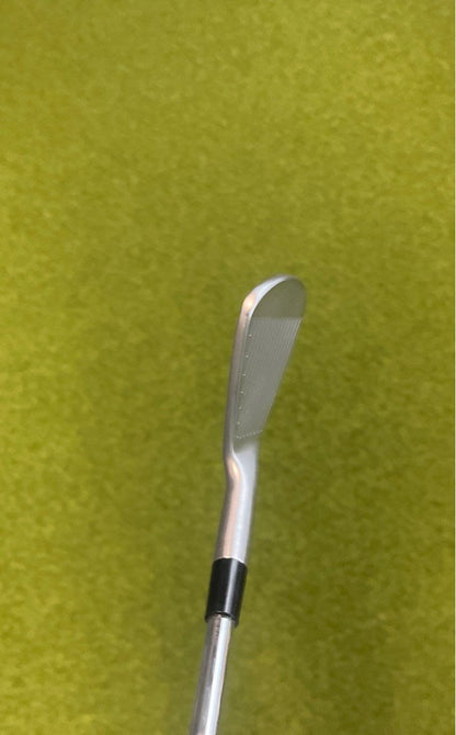 P-7MB 6 Iron Left Handed N.S. PRO Extra Stiff Good