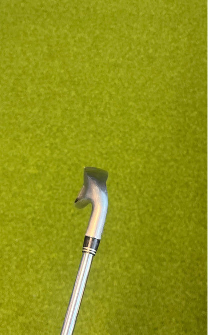 SZ 4 Iron Right Handed ACCRA Stock Stiff Fair
